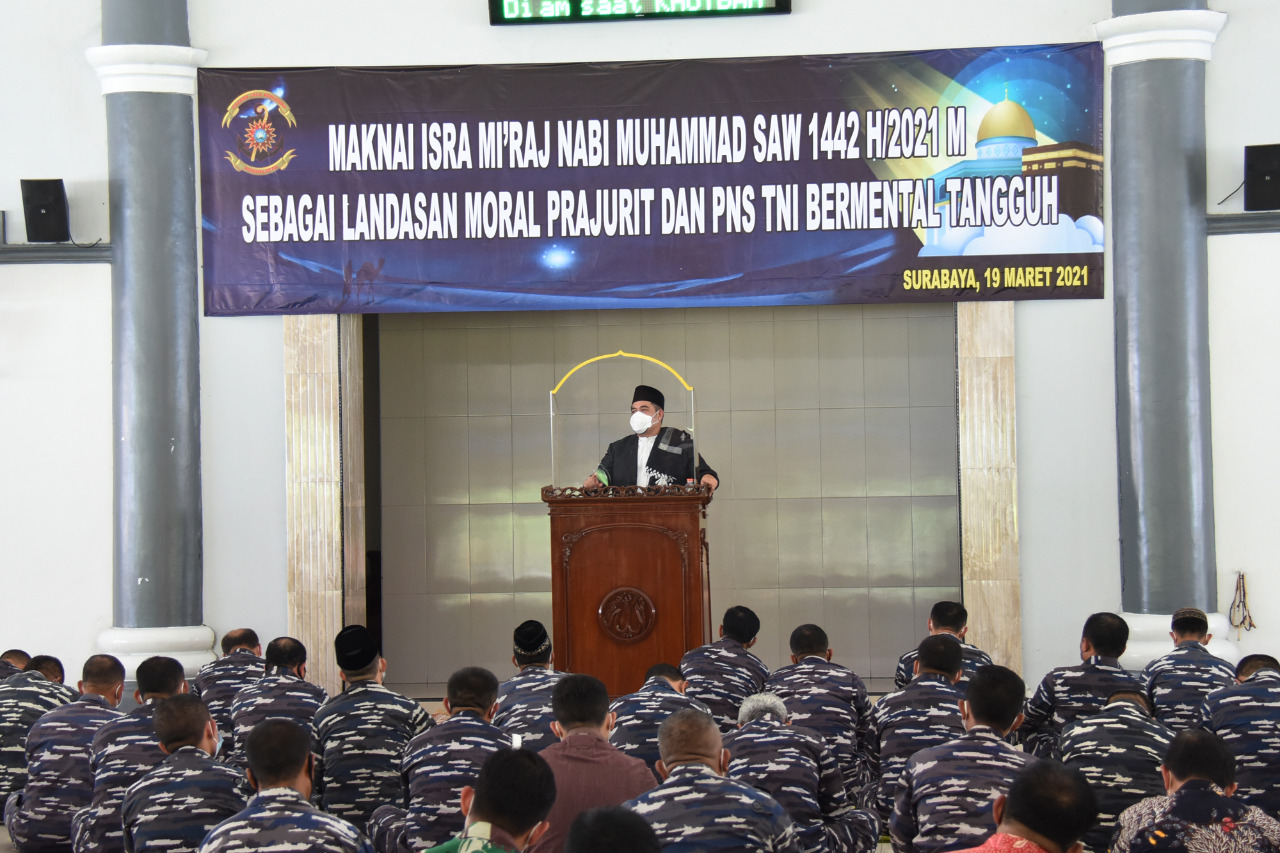 Prajurit dan PNS Kodiklatal Peringati Isra Mi’raj Nabi Muhammad SAW 1442 H/2021 M