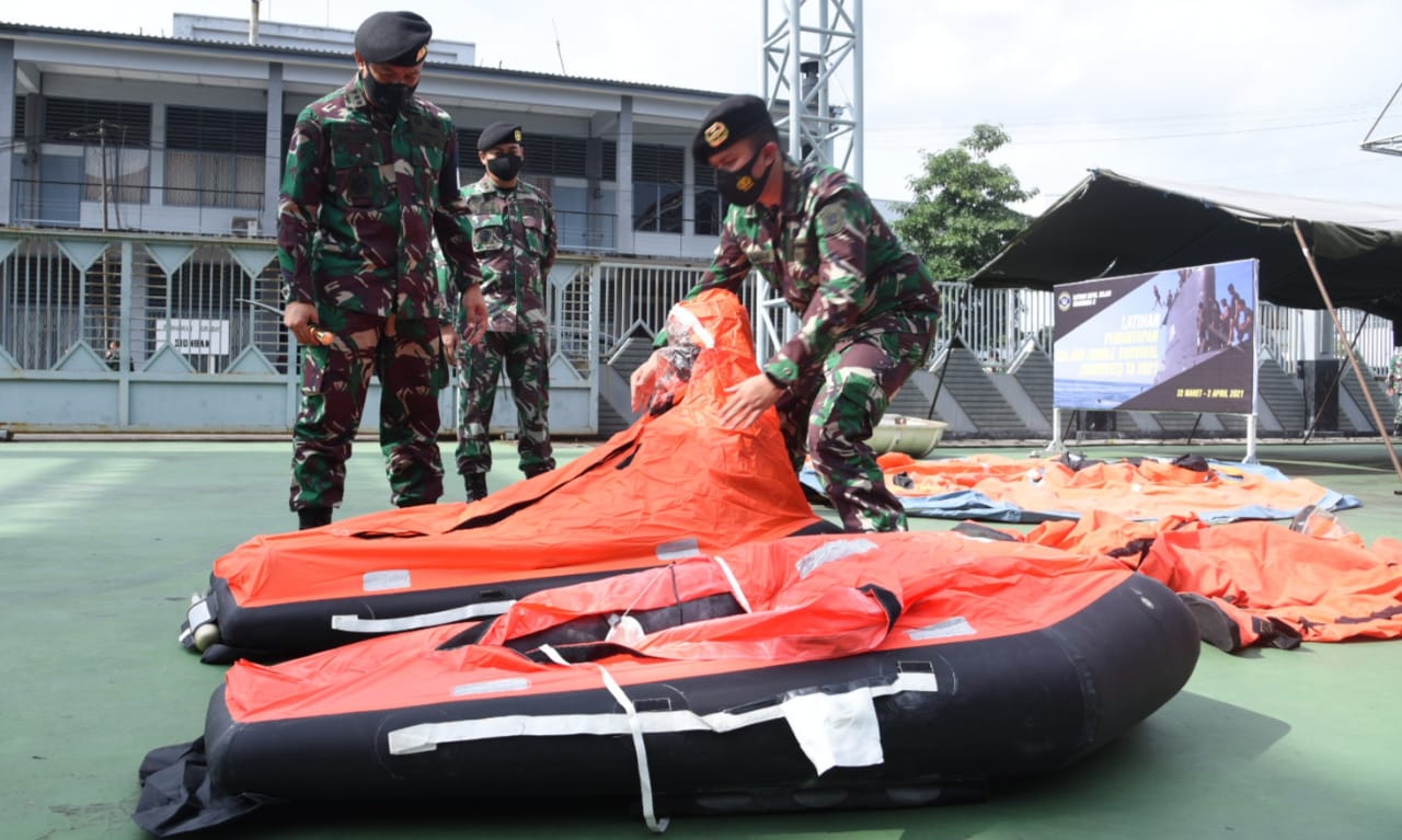 Briefing Awal Latihan Sea and Jungle Survival Exercise Prajurit Kapal Selam Koarmada II TA. 2021