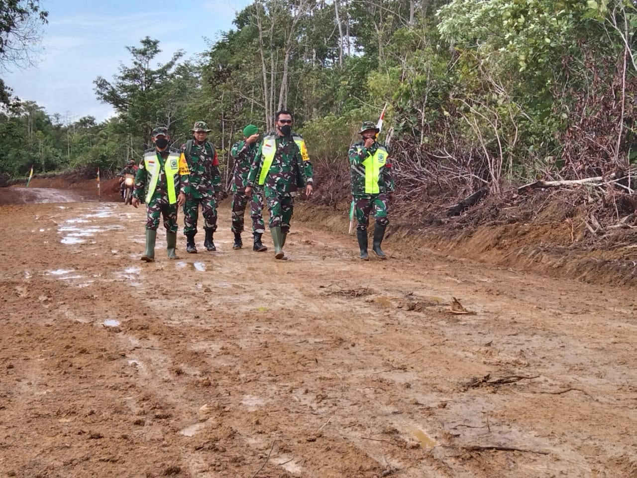 Ketua Tim Wasev Tinjau Sasaran Fisik TMMD ke 110 Kodim Natuna