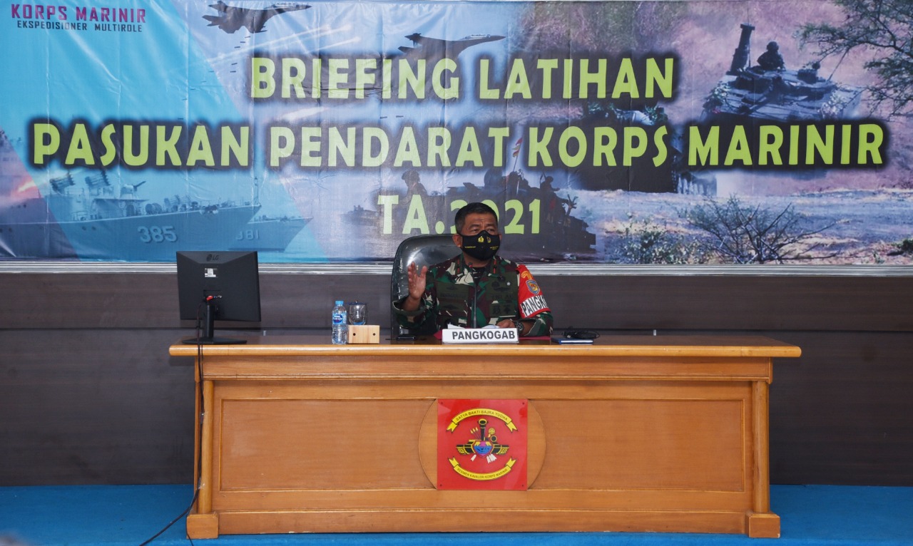 Briefing Latihan Pasukan Pendarat Korps Marinir TA. 2021