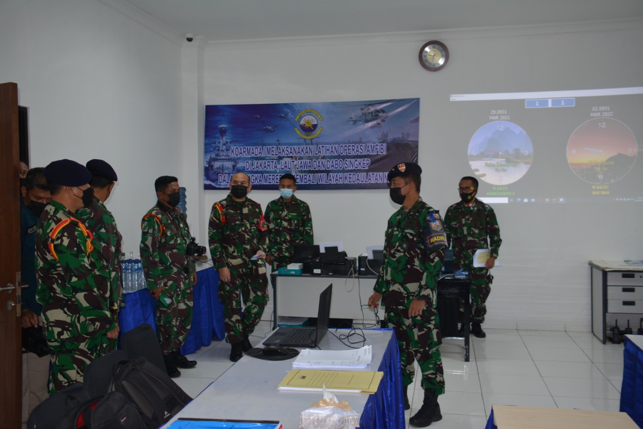 Kaskoarmada I Pimpin Briefing Latihan Operasi Amfibi TA. 2021