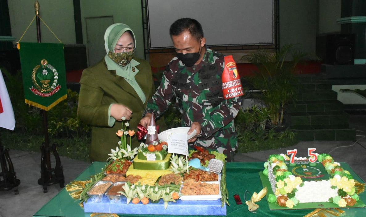 Dandim 0803/Madiun Hadiri HUT ke-75 Persit Kartika Chandra Kirana