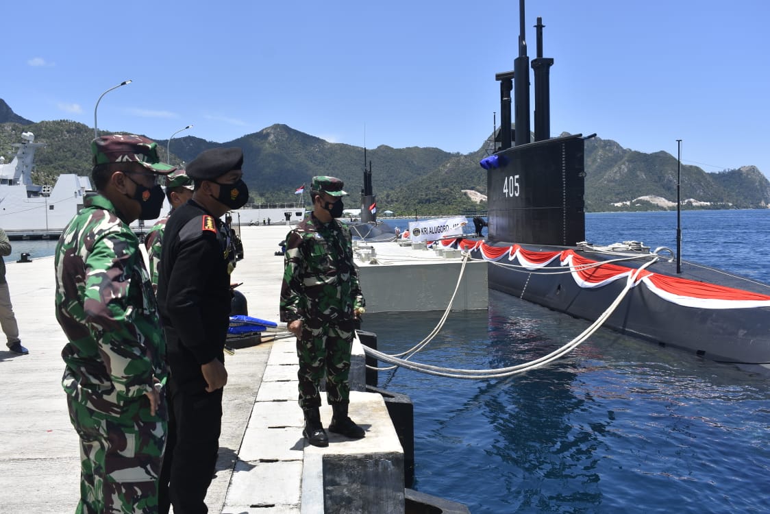 KRI Alugoro-405 Resmi Masuk Jajaran Satuan Kapal Selam Koarmada II