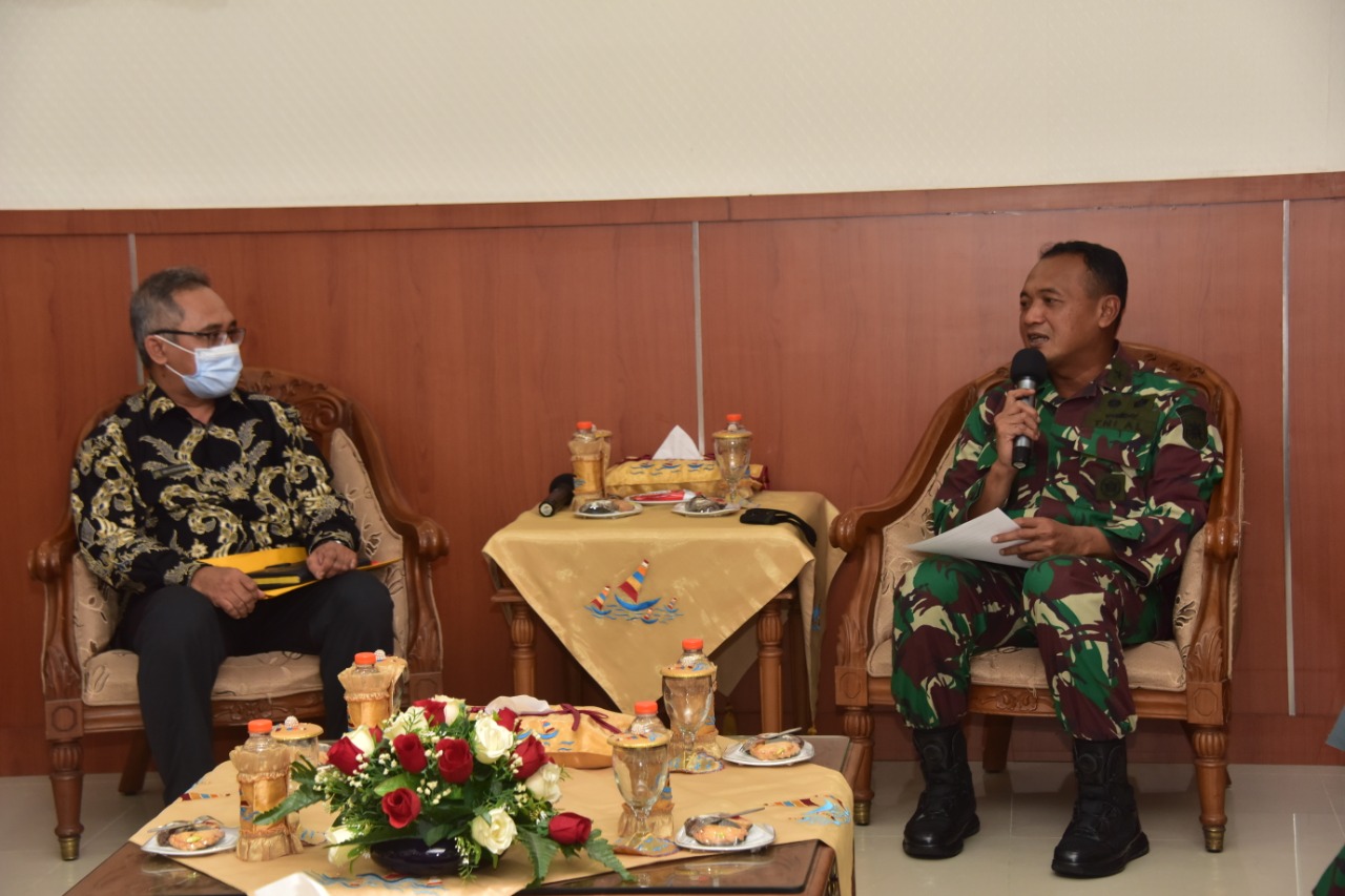 Kepala Staf Koarmada II Terima Courtesy Call Tim DPR RI