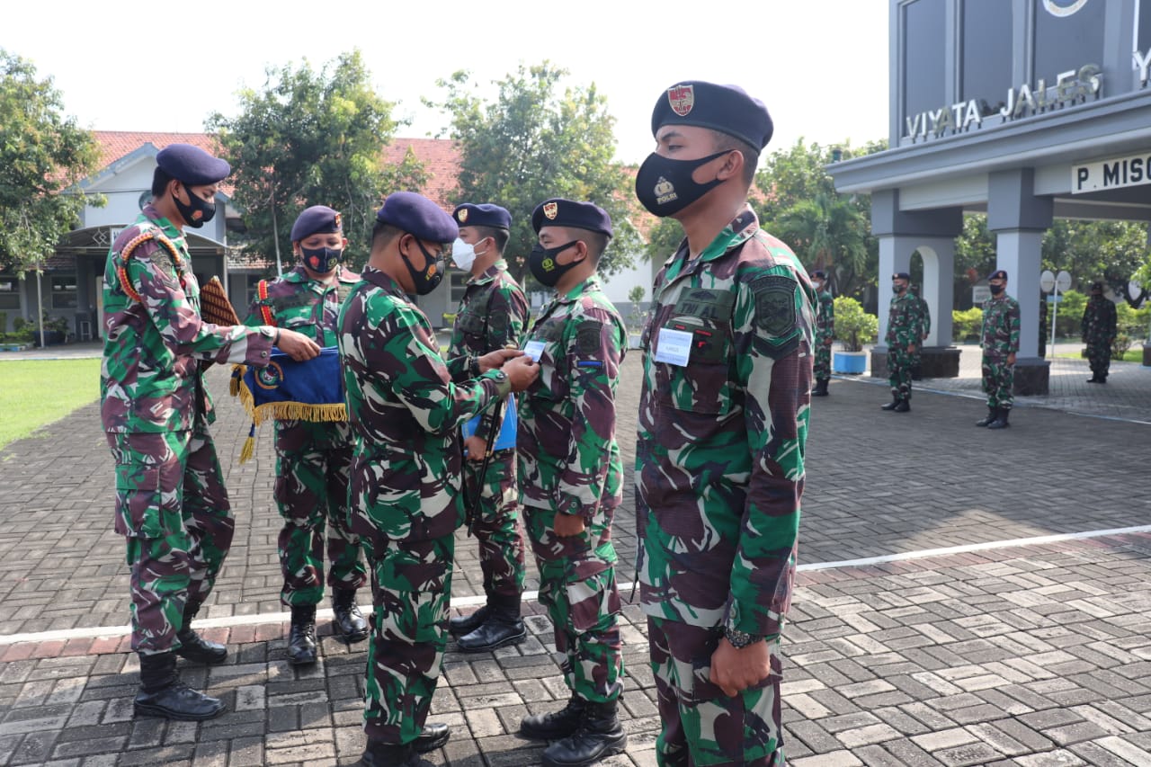 Kolat Koarmada II Tutup Kursus SPT, LDD, Embarkasi, Debarkasi, Evakuasi dan P3K