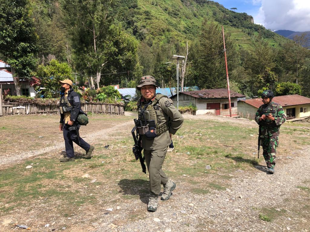 Satgas Nemangkawi TNI – Polri Berhasil Kendalikan Situasi Beoga, Kab Puncak