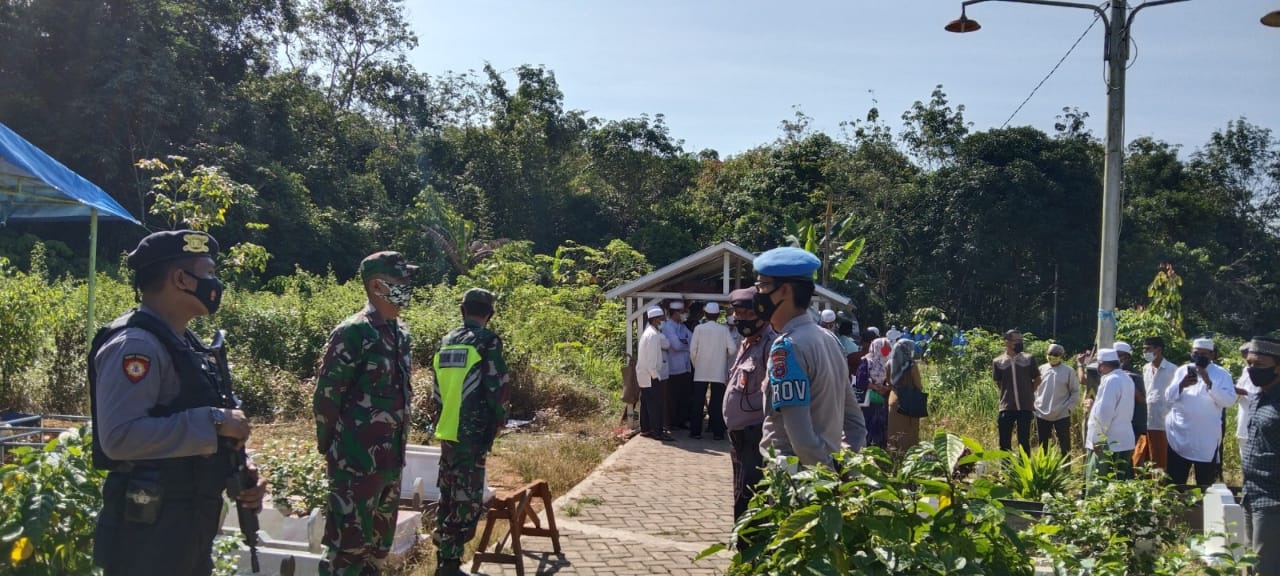 Pengamanan Pemakaman Pasien Covid-19 Di Kabupaten Balangan