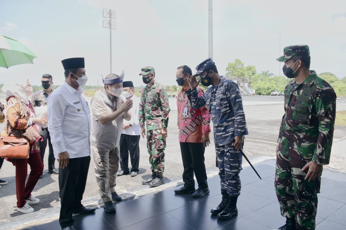 Danlantamal IV Sambut Kedatangan Menteri PPN RI