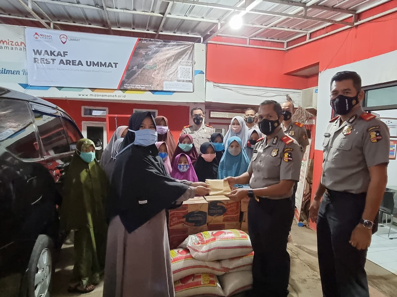 Ramadhan Berkah, 10 Serdik Sespimmen Polri Dikreg ke-61 Gelar Bakti Sosial ke Yayasan Mizan Amanah