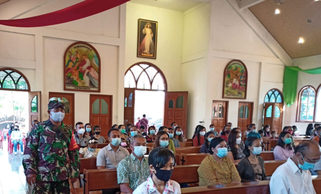 Kegiatan Ibadah Gereja, Babinsa Negara Himbau Jamaat Untuk Patuhi Protokol Kesehatan