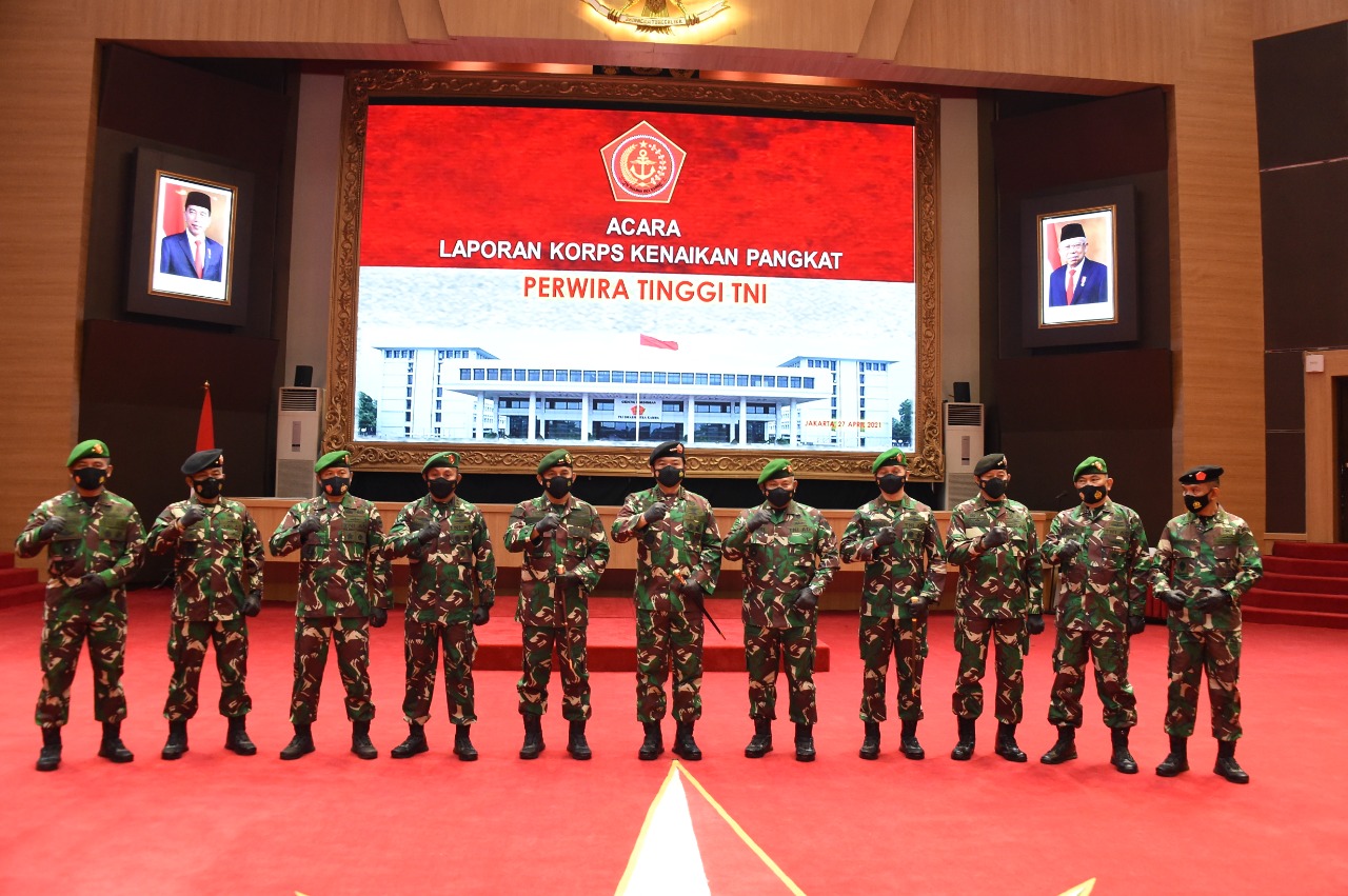 Pangdivif 2 Kostrad dan 34 Perwira Tinggi TNI AD Laksanakan Laporan Korps Kenaikan Pangkat