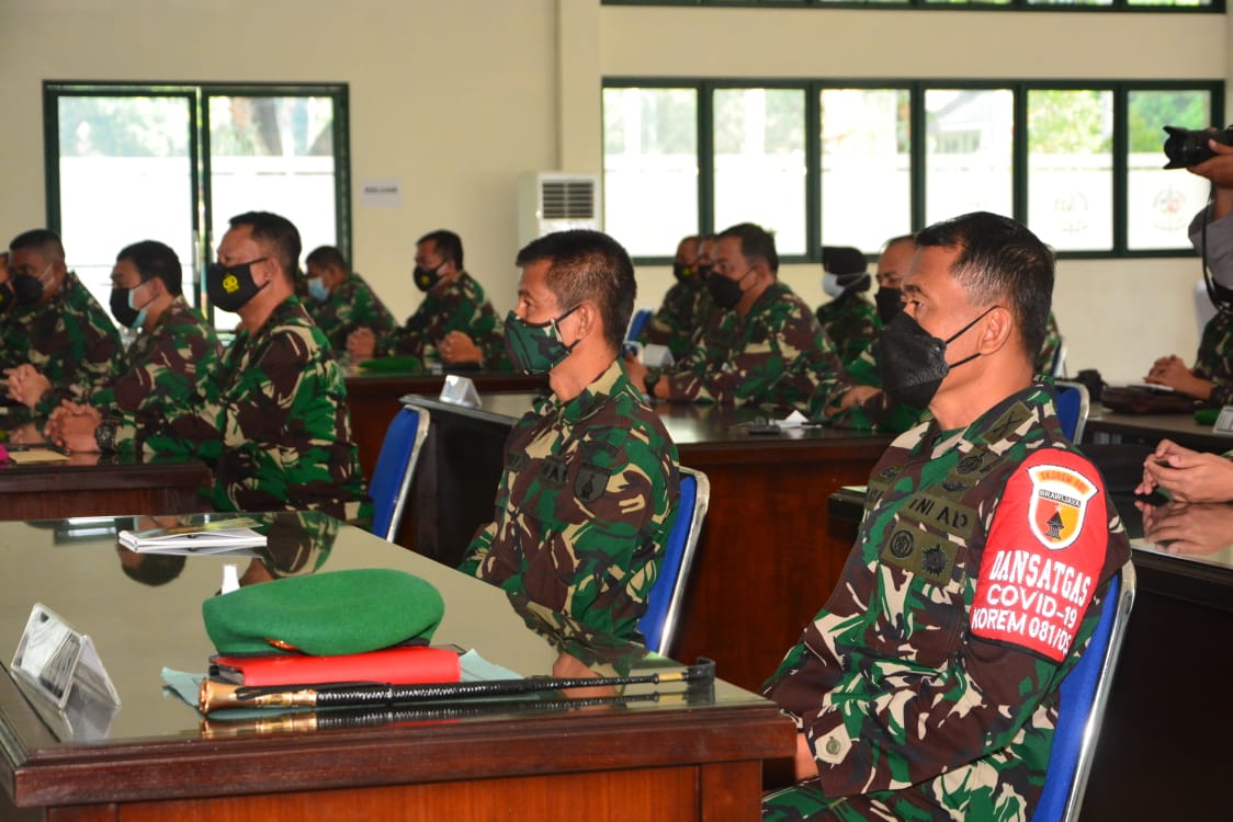 Danrem 081/DSJ Hadiri Taklimat Akhir Audit Kinerja Itjen TNI Periode II TA 2021 di Jatim