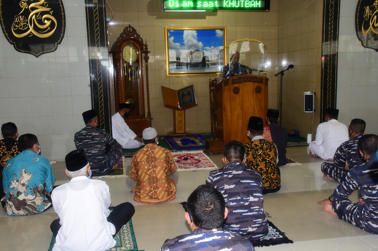 Prajurit Lantamal V Peringati Nuzulul Qur’an 1442 H/2021 Masehi