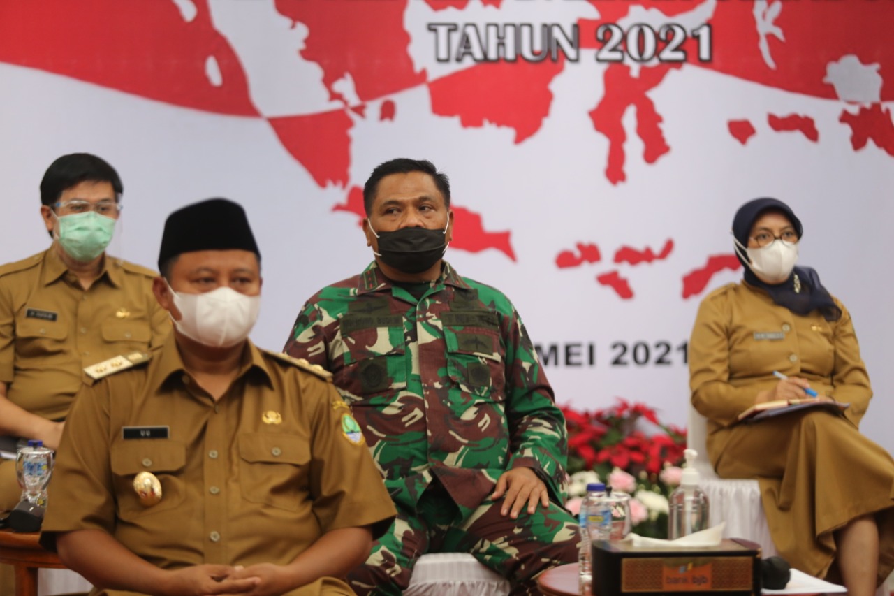 Pangdam III/Siliwangi Bersama Forkopimda Jabar, Terima Arahan Presiden RI