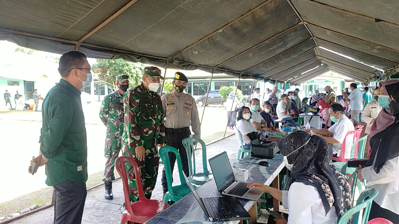 Kodim 0306/50 Kota Gelar Vaksinasi Covid -19 Kepada Purnawirawan TNI AD dan Warakawuri