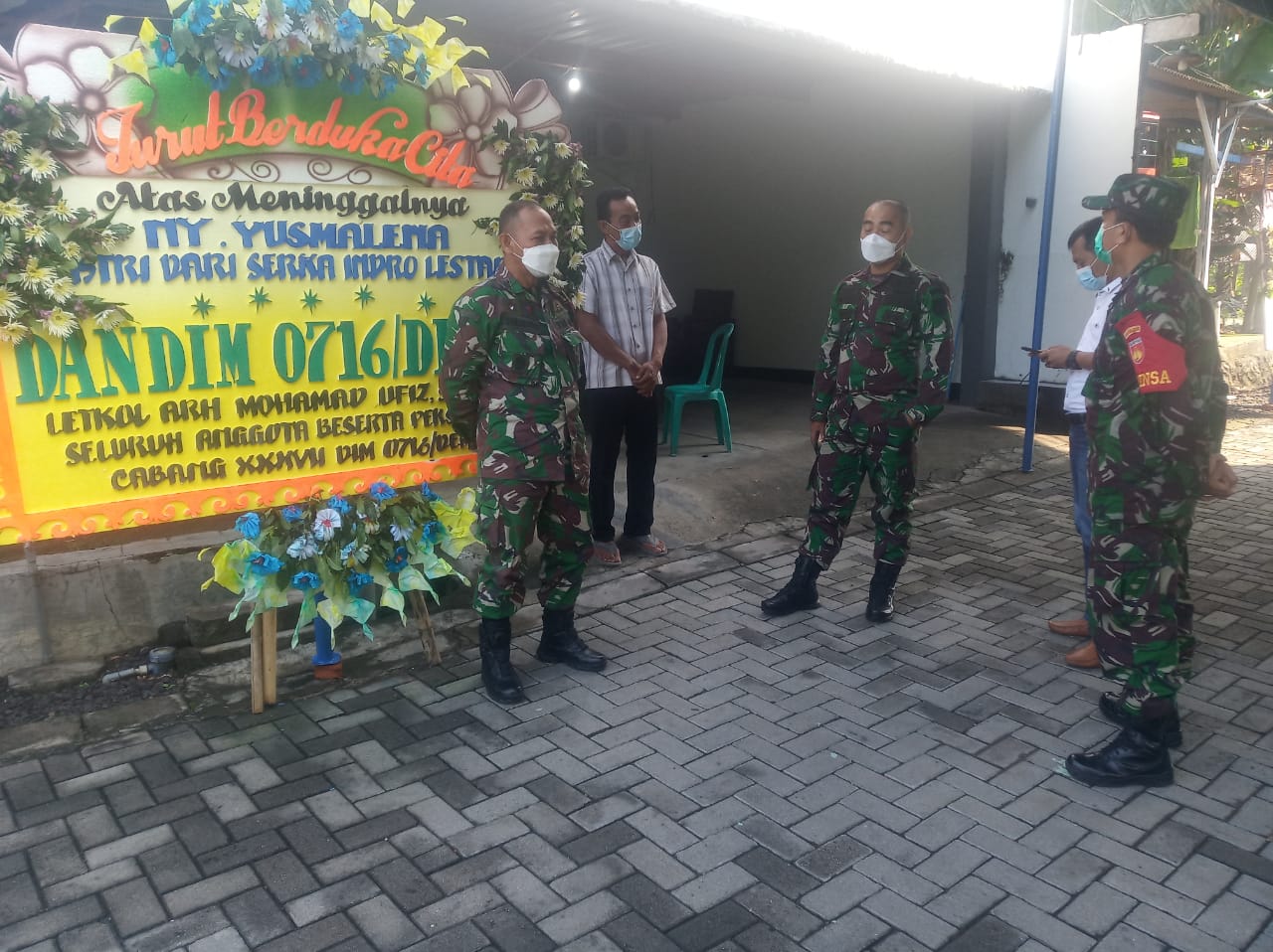 Dandim 0716/Demak Takziah Ke Rumah Anggota Persit Ranting 13 Yang Meninggal Dunia