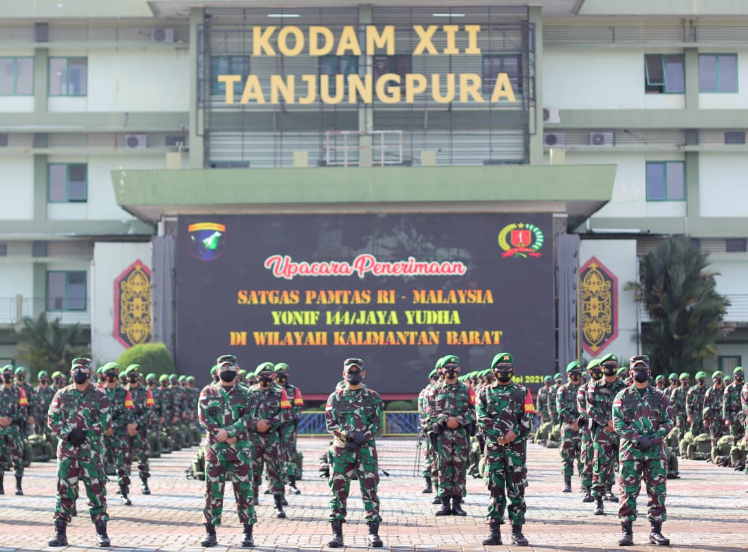 Sambut Satgas Yonif 144/JY, Pangdam XII/Tpr : Hindari Segala Bentuk Pelanggaran