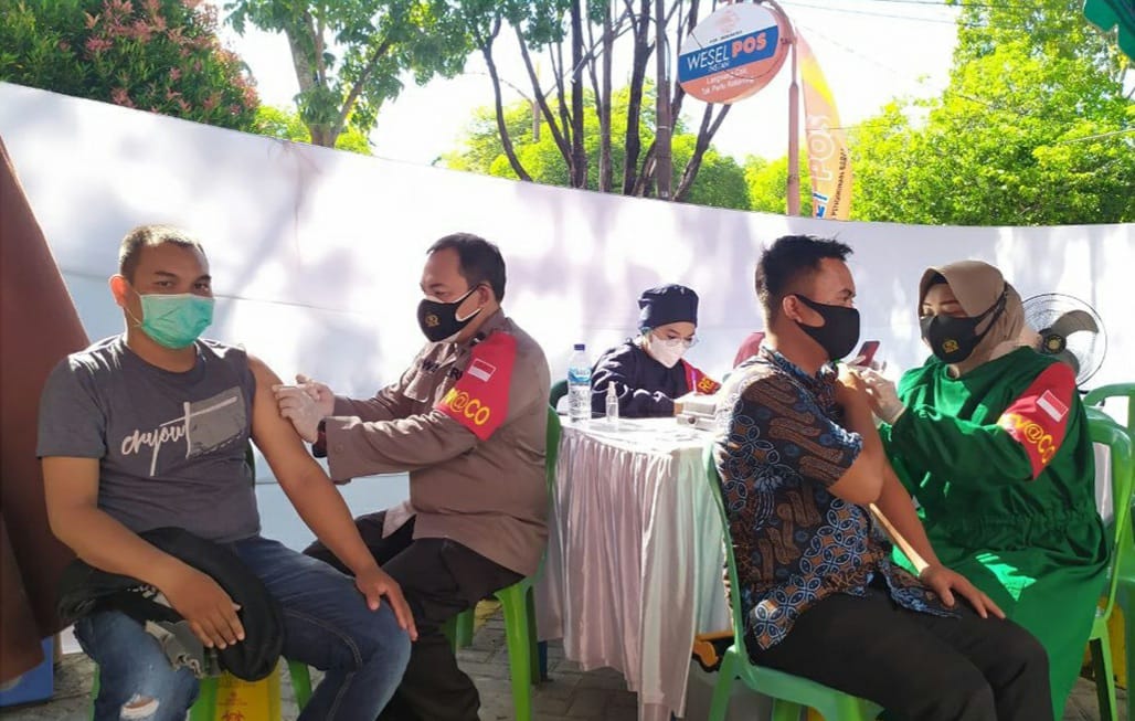 Rumkit Bhayangkara Vaksinasi Massal dan Vaksinasi Mobile di LPMP Kalteng