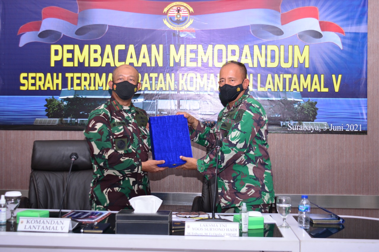 Pembacaan Memorandum Jelang Sertijab Komandan Lantamal V