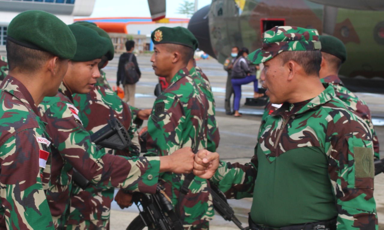 Pangkoopsgab Pinang Sirih Melepas Purna Tugas Prajuritnya