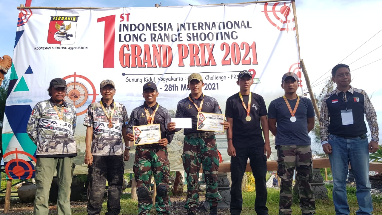 Prajurit Sat-81 Kopassus Juara 1 Tembak 1st Indonesia International Long Range Shooting Grand Prix 2021 serie 2