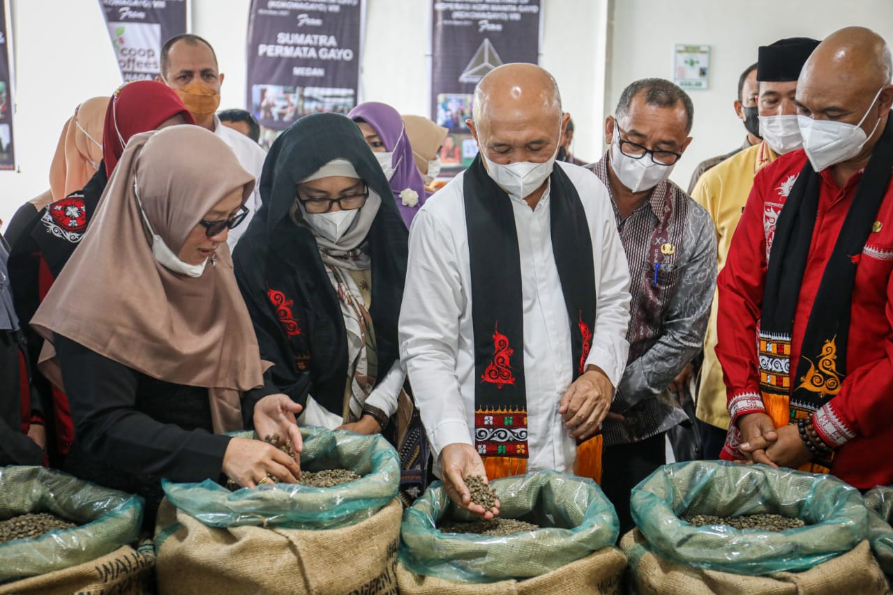 MenkopUKM: Aceh Punya Koperasi Wanita Gayo yang Mendunia