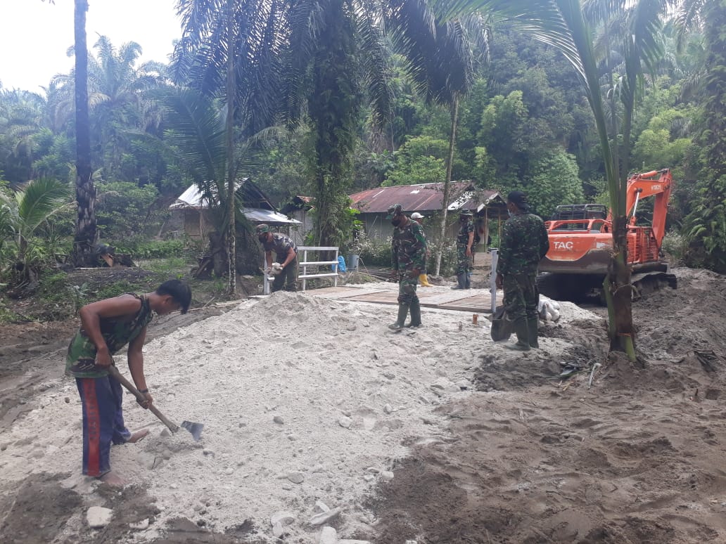 Satu per Satu Jembatan TMMD Kodim 0204/DS Rampung Dikerjakan