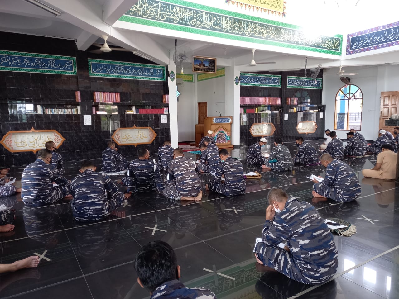 Jelang Latihan Armada Jaya XXXIX 2021 Lantamal IV Gelar Doa Bersama