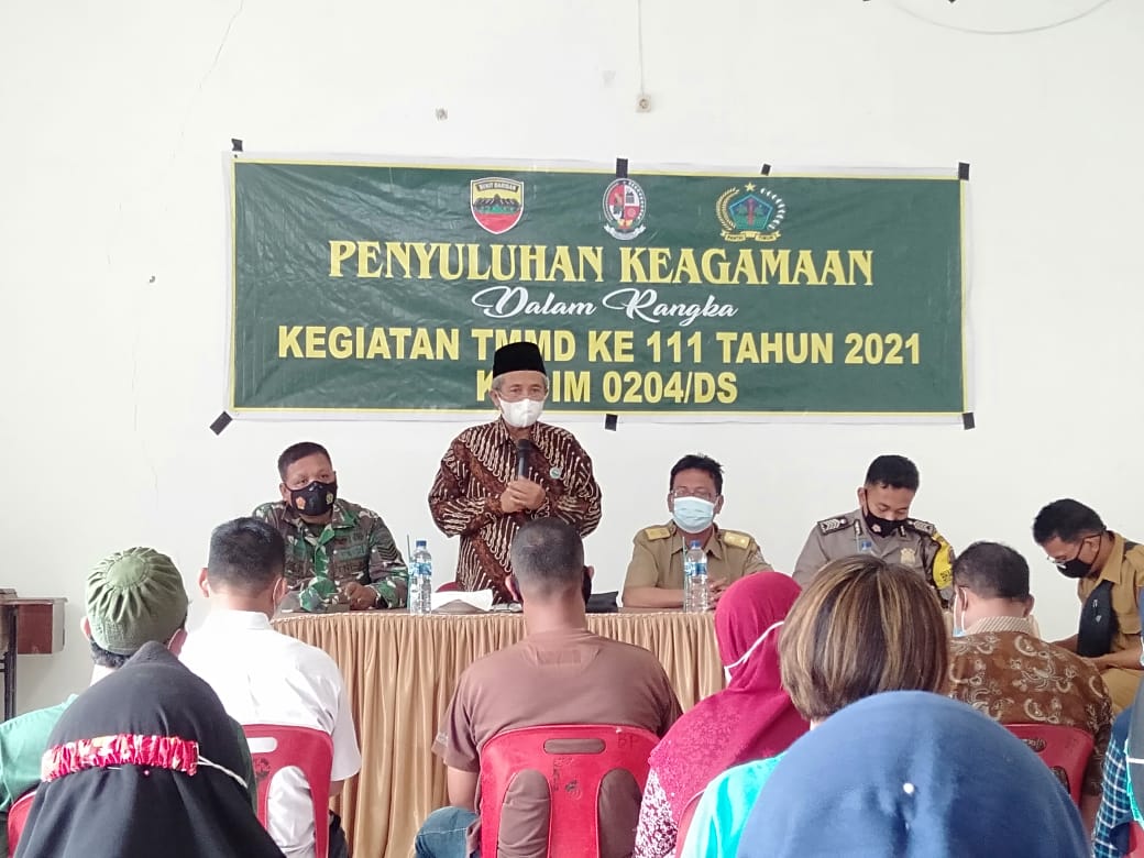 Satgas TMMD Kodim 0204/DS Ajak Warga Membina Toleransi Beragama