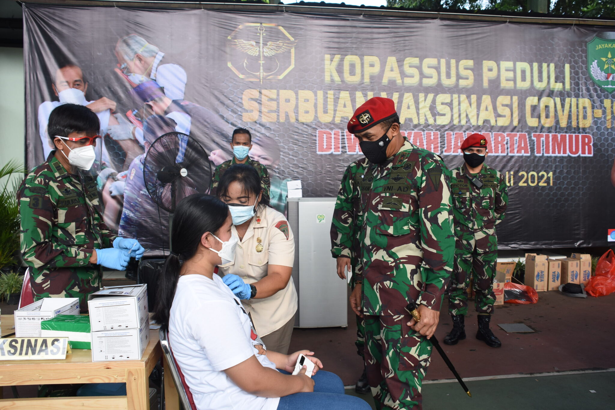 Danjen Kopassus Tinjau Serbuan Vaksinasi Covid-19