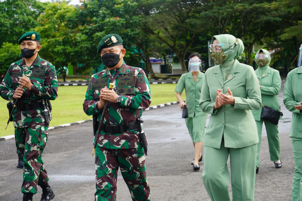 Kunjungan Kerja Pangkostrad ke Brigif Raider 20 Kostrad