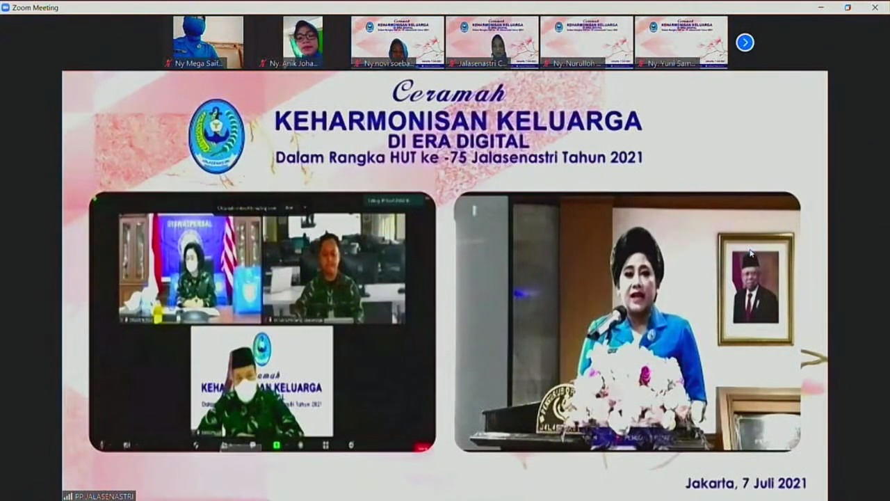 Ketum Jalasenastri Ingatkan Anggotanya Menjaga Keharmonisan Keluarga di Era Digital