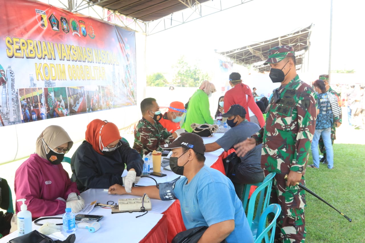 Kodim 0808/Blitar Gelar Serbuan Vaksin Massal