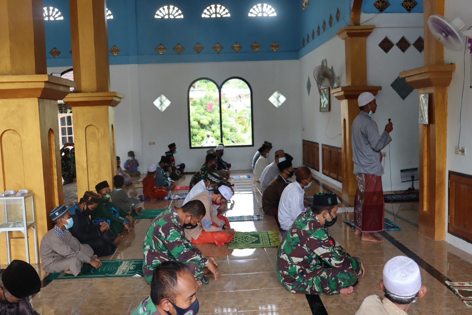 Luangkan Waktu untuk Shalat Jumat