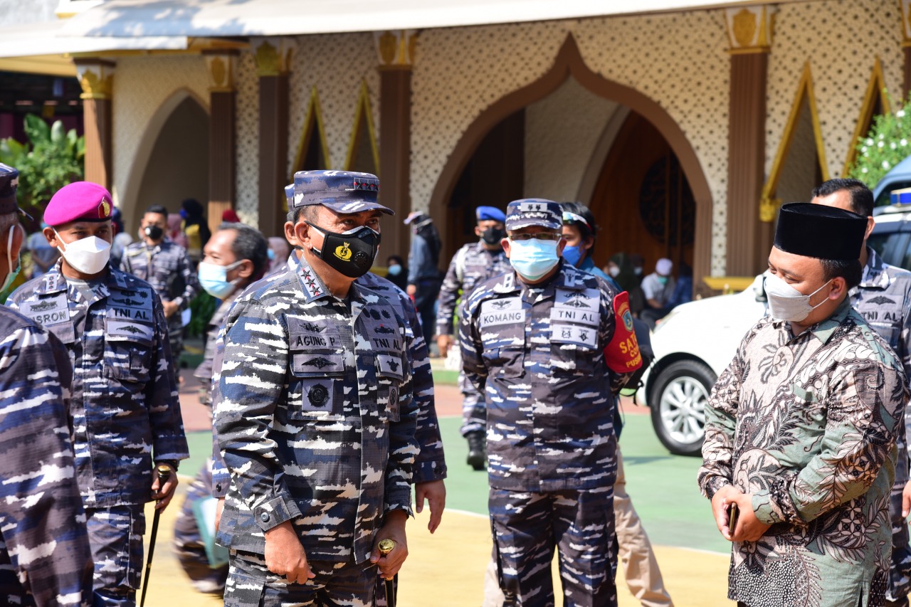 Selama Dua Hari, TNI AL Gelar Serbuan Vaksinasi Covid-19 di SMUN 40 Pademangan Jakut