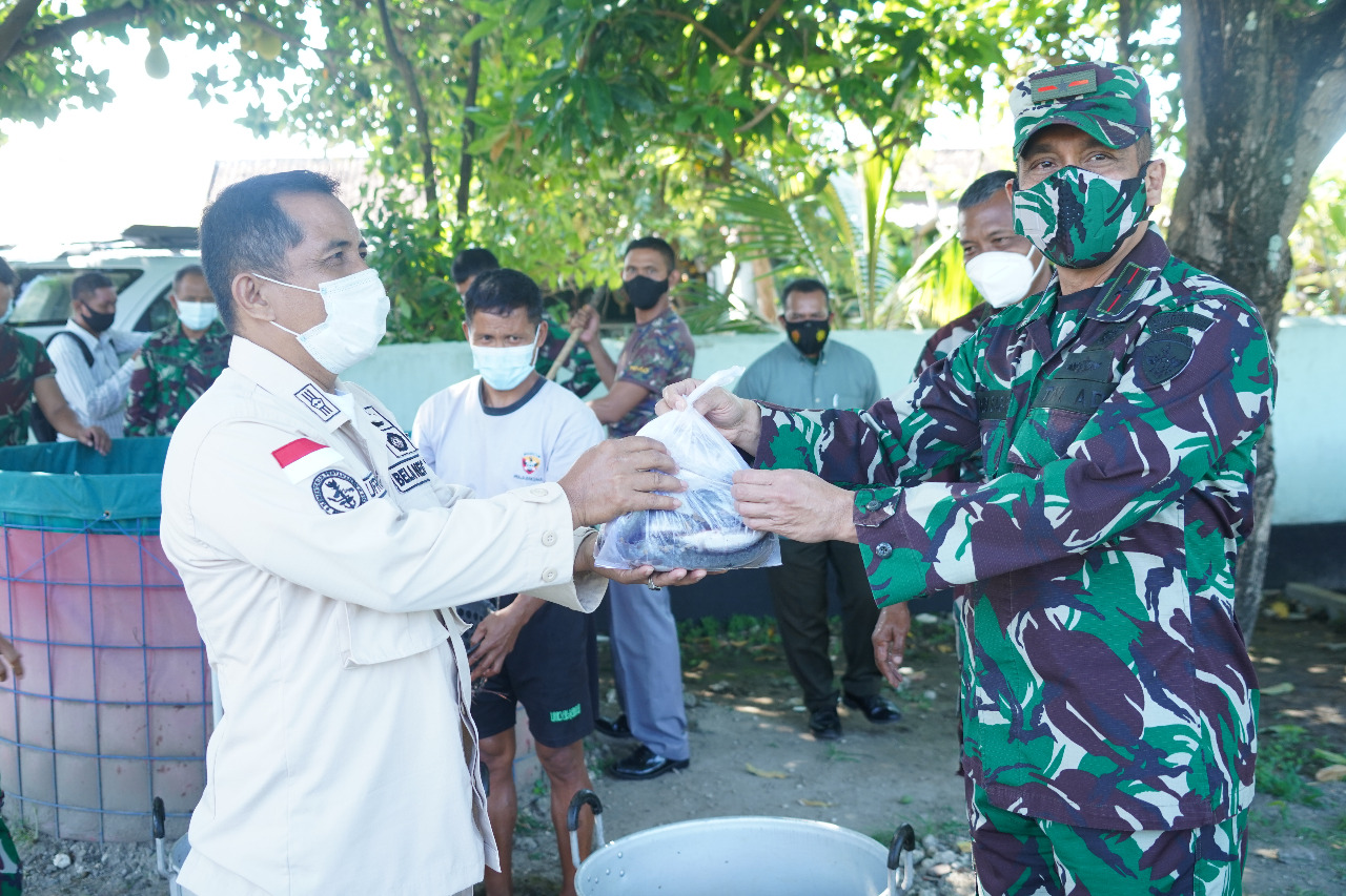 Program Ketahanan Pangan Korem 163 Wira Satya Panen 3000 Ekor Lele