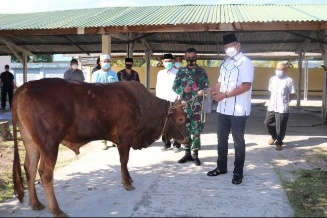 Kosekhanudnas III Menyembelih Hewan Qurban