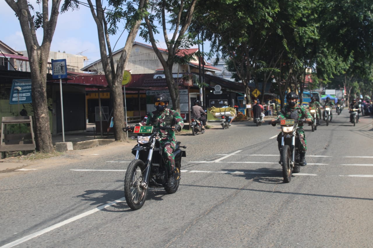 Maksimalkan Peran Satgas PPKM, Pangdam XII/Tpr Tinjau Posko di Pontianak dan Kubu Raya