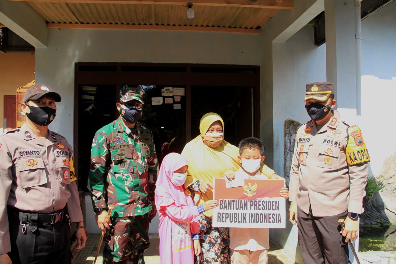 Jamin Pendidikan Ghifari, Jokowi Berikan Bantuan