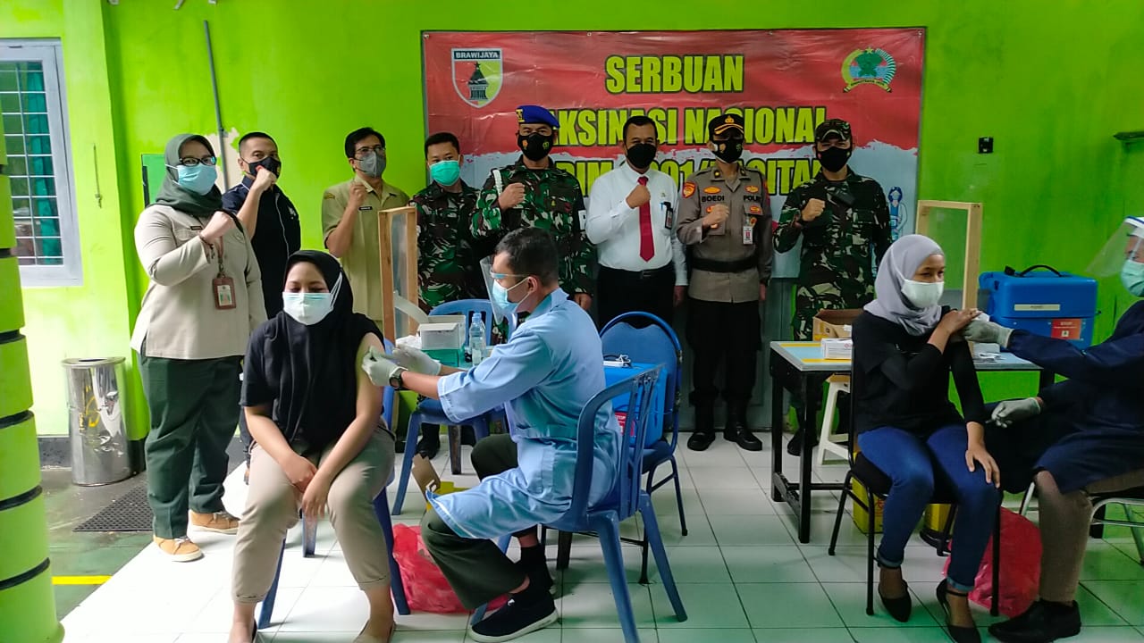 Dandim 0801 Pacitan Dampingi Tim Was Giat Pemantauan PPKM dan Isoter Kodam V Brawijaya