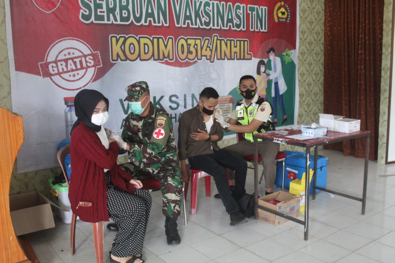 Dandim 0314/lnhil : Hari Ini Serbuan Vaksinasi Targetkan 450 Dosis