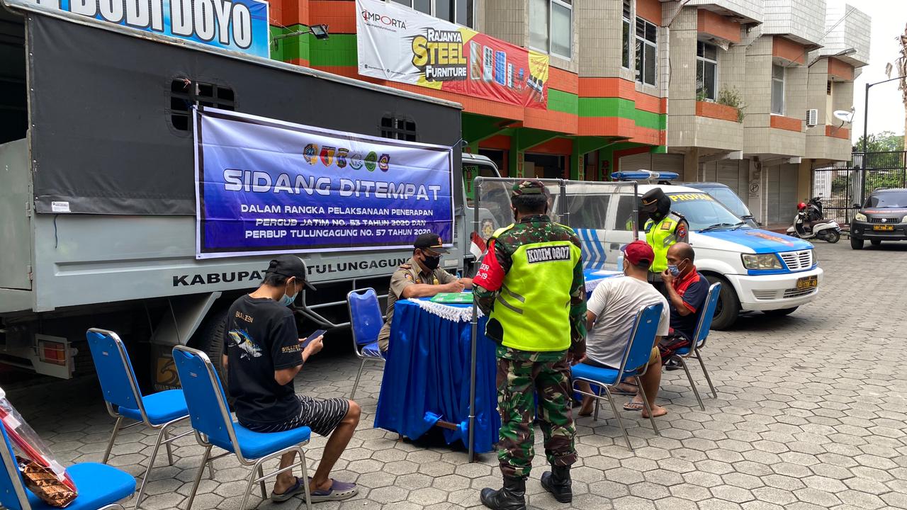 Sadarkan Masyarakat Tulungagung Akan Prokes, Operasi Yustisi Terus Digelar