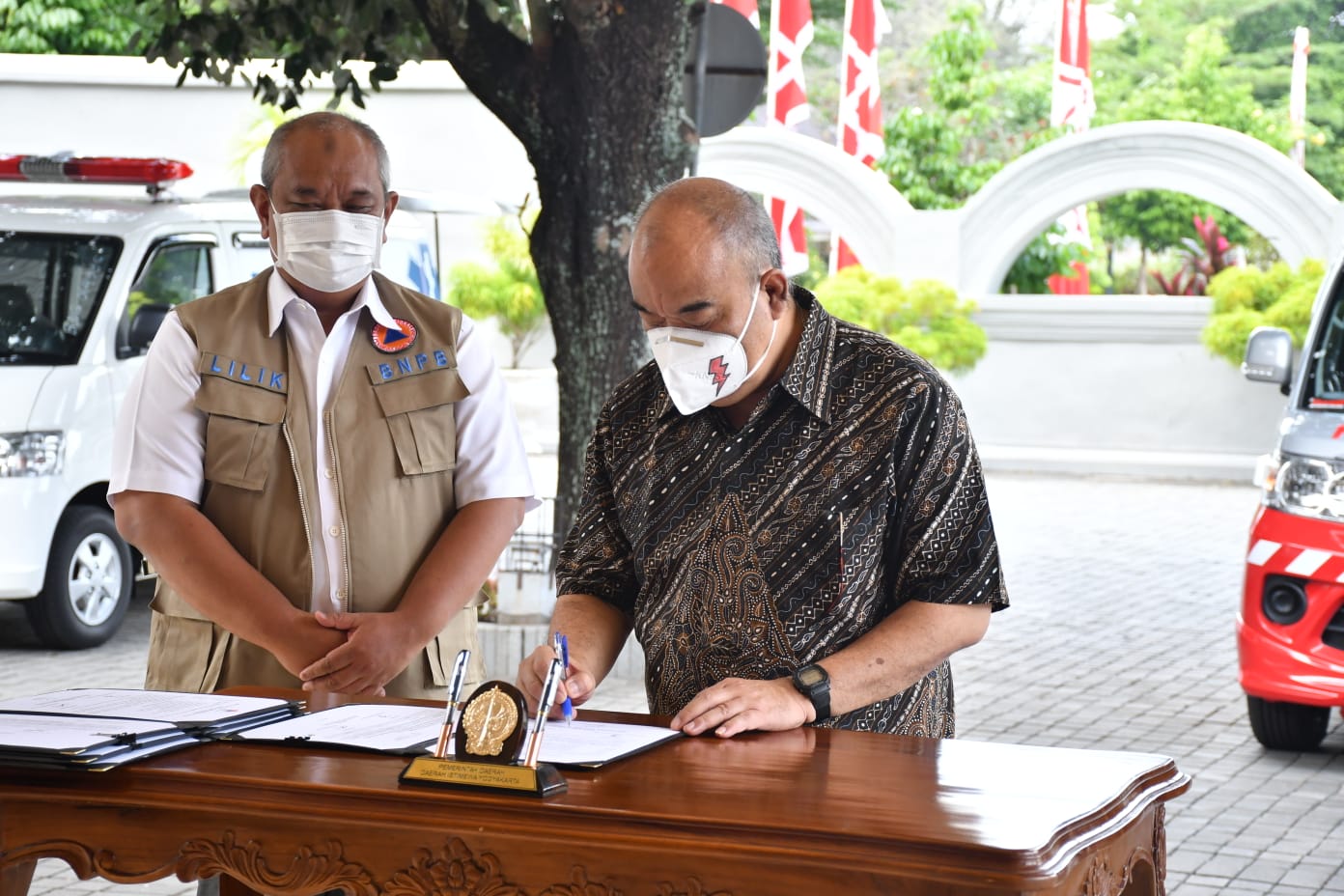 Pemerintah DIY Apresiasi Dunia Usaha atas Bantuan Ambulans dan Mobil Jenazah Covid-19