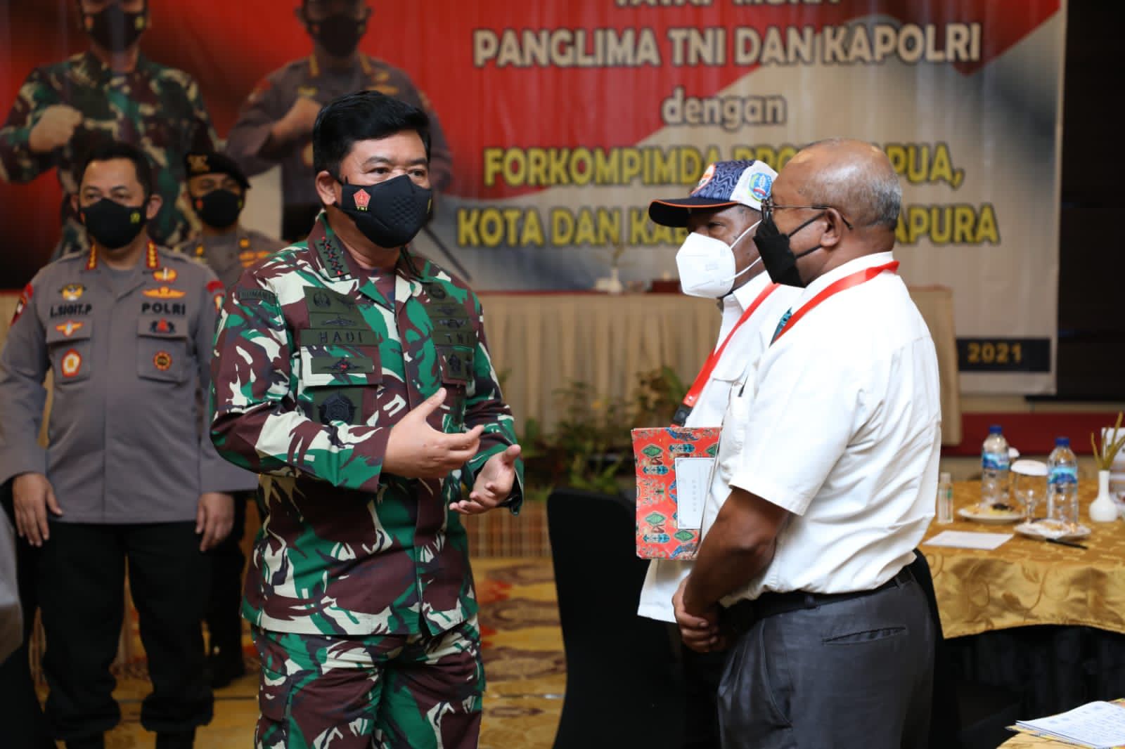 Pangkoopsau III Hadiri Pertemuan Panglima TNI dan Kapolri Dengan Forkompimda Papua