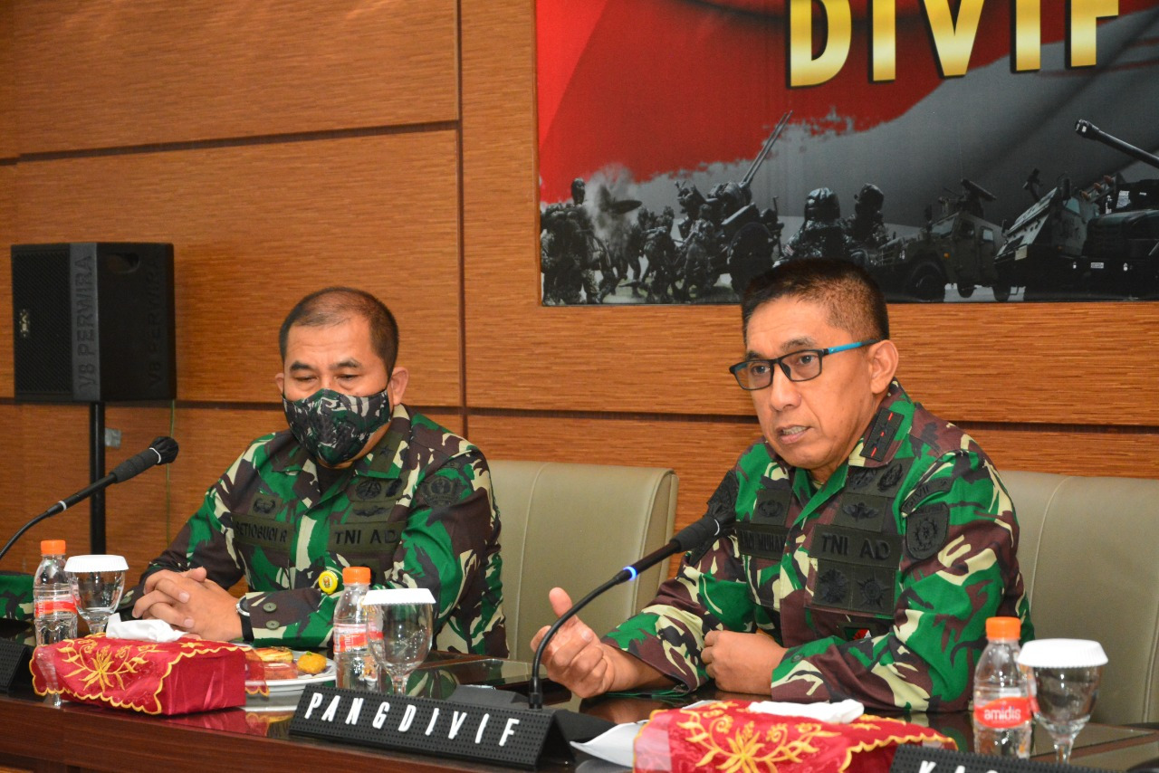 Pangdivif 2 Kostrad Terima Kunjungan Tim Current Audit Itjenad di Madivif 2 Kostrad