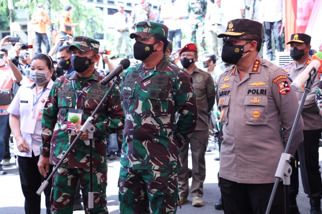 Panglima TNI : Terima Kasih Nakes Yang Telah Bertugas Tanpa Kenal Lelah