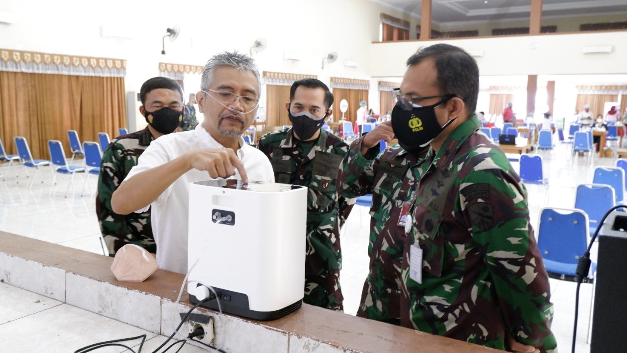 Danlanud Adisutjipto Terima Bantuan APD dan Household Oxigen Concentrator