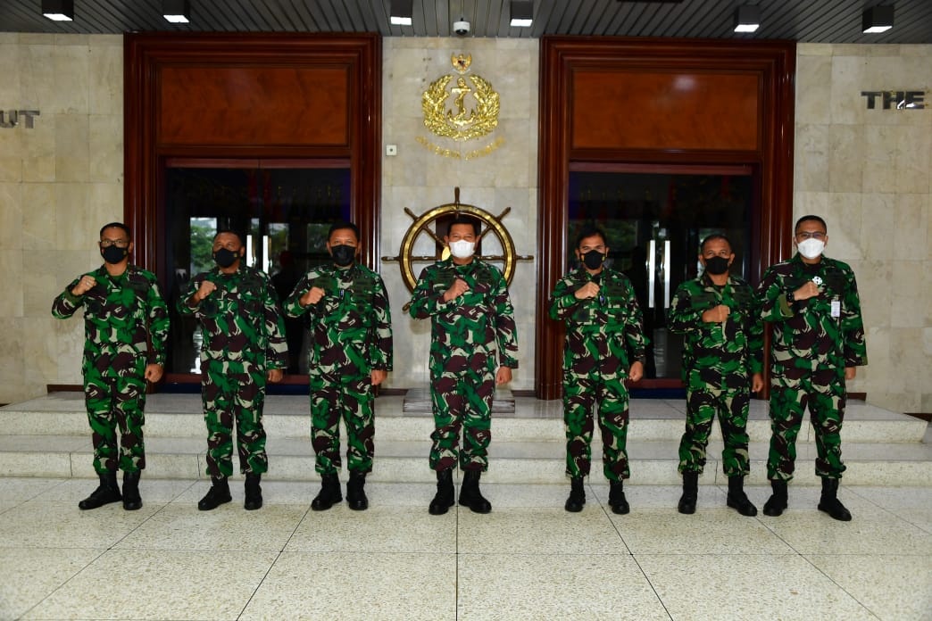 Kasal Terima Pelaporan Korps Kenkat 3 Pati TNI AL