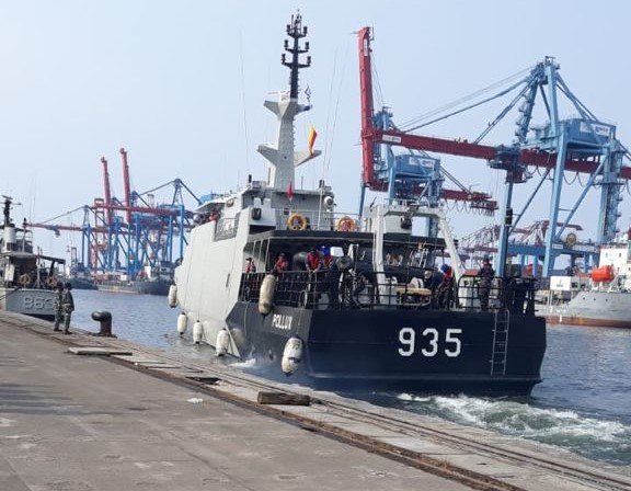 Komandan Pushidrosal Lepas KRI Pollux-935 Laksanakan Pemetaan Bahaya Kerangks Kapal di Alur Pelayaran Perairan Selat Bangka