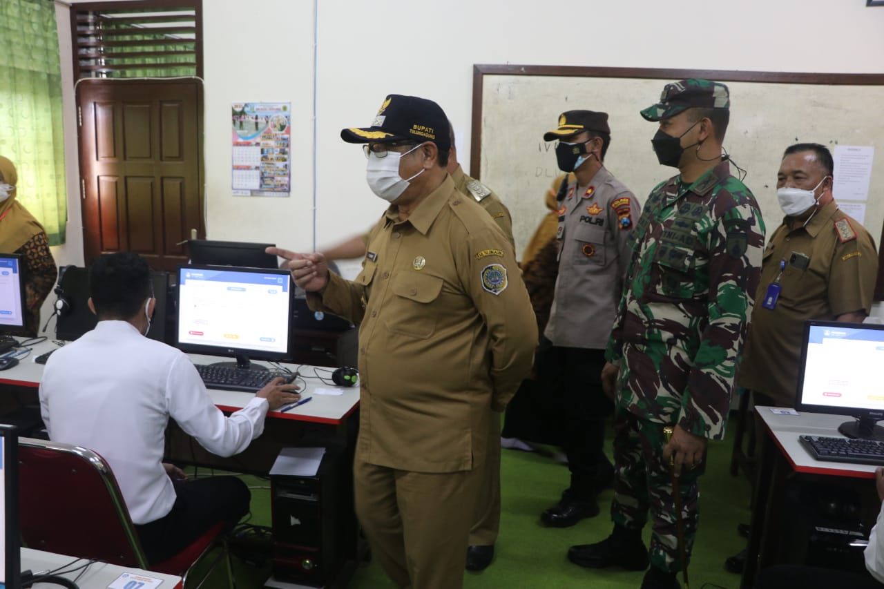 Dandim Tulungagung Dampingi Bupati Tinjau Pelaksanaan Tes Seleksi PPPK